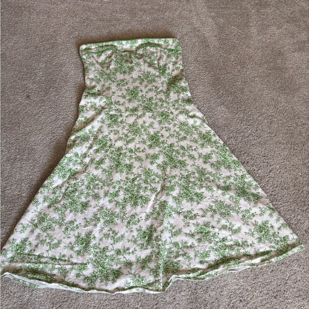 gorgeous green floral strapless dress